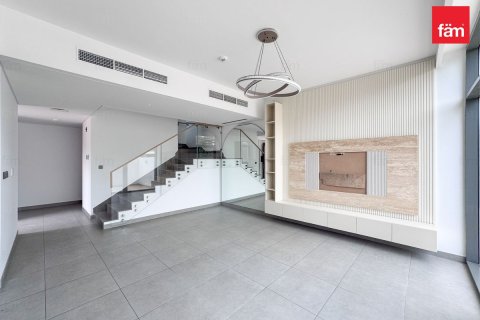 Villa para arrendamento em Dubai, EAU 4 quartos, 249.2 m2 № 702449 - foto 13
