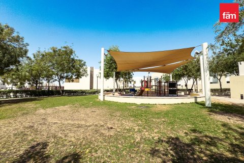 Apartment sa Dubai, UAE 2 silid-tulugan, 120.9 sq.m. № 706031 - larawan 13