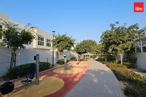 Rumah bandar di Dubai, UAE 3 bilik tidur, 170.7 meter persegi № 739120 - foto 10