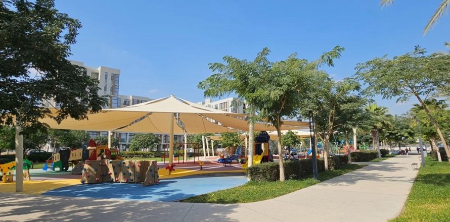 Ridamaja asukohaga Dubai, AÜE: 3 magamistoaga, 170.7 m² Nr 739120