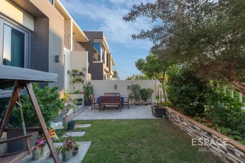 Vila v Dubai Hills Estate, SAE 4 spálne, 222 m2 č. 649719 - Fotografia 14
