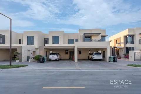 Vila v Dubai Hills Estate, SAE 4 spálne, 222 m2 č. 649719 - Fotografia 15