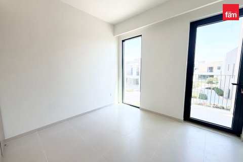 טאונהאוס להשכרה ב Dubai, איחוד האמירויות  3 חדרי שינה, 135.4 מ"ר, מספר 735315 - תמונה 5