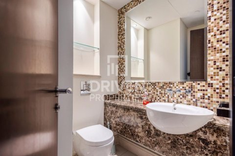 Apartamento en alquiler en Downtown Dubai (Downtown Burj Dubai), Dubai, EAU 1 dormitorio, 73.95 m2 № 765684 - foto 12