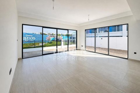 Shtëpi në qytet në Damac Lagoons, Dubai, Emiratet e Bashkuara Arabe 5 dhoma gjumi, 289.21 m2. № 765686 - Foto 1