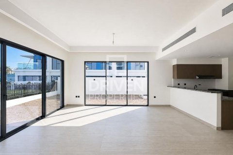 Shtëpi në qytet në Damac Lagoons, Dubai, Emiratet e Bashkuara Arabe 5 dhoma gjumi, 289.21 m2. № 765686 - Foto 3
