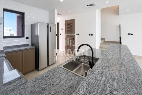 Damac Lagoons, Dubai, संयुक्त अरब अमीरात में टाउनहाउस, 5 बेडरूम, 289.21 वर्ग मीटर, संख्या 765686 - फ़ोटो 18