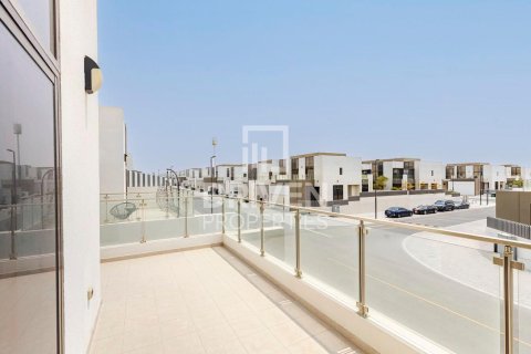 Mohammed Bin Rashid City, Dubai, संयुक्त अरब अमीरात में विला, 4 बेडरूम, 187.01 वर्ग मीटर, संख्या 765688 - फ़ोटो 24