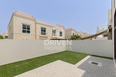 Mohammed Bin Rashid City, Dubai, संयुक्त अरब अमीरात में विला, 4 बेडरूम, 187.01 वर्ग मीटर, संख्या 765688 - फ़ोटो 23