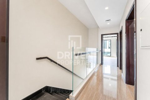 Shtëpi në qytet në DAMAC Hills (Akoya by DAMAC), Dubai, Emiratet e Bashkuara Arabe 4 dhoma gjumi, 150.04 m2. № 765687 - Foto 4