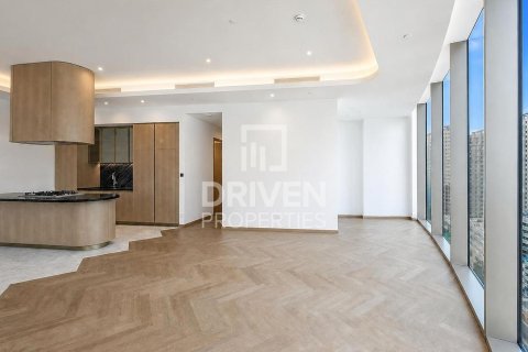 דירה להשכרה ב Business Bay, Dubai, איחוד האמירויות  2 חדרי שינה, 196.3 מ"ר, מספר 765689 - תמונה 13