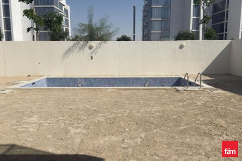 Зняти в оренду віллу в Дубай, ОАЕ 4 спальні, 704.5м2, № 693077 - фото 8