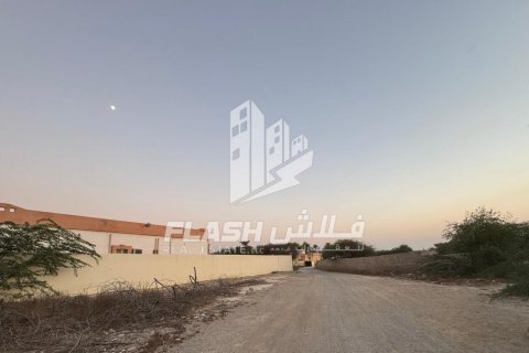 Pozemek v Shamal Julphar, Ras Al Khaimah, SAE 7826.6 m² Č.: 611631 - fotografie 9
