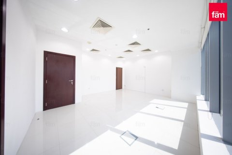 Pejabat di Business Bay, Dubai, UAE 69.9 meter persegi № 648043 - foto 1