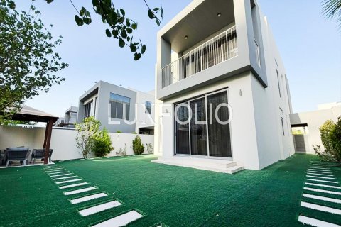 Dubai Hills Estate, Dubai, संयुक्त अरब अमीरात में विला, 3 बेडरूम, 430 वर्ग मीटर, संख्या 628323 - फ़ोटो 1