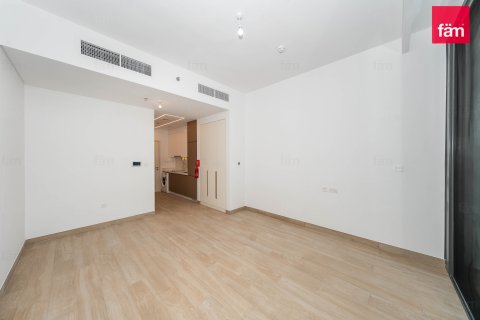 Apartment in Al Satwa, Dubai, UAE 40.6 sq.m. № 727951 - photo 13