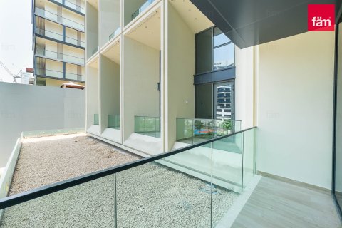 Apartment in Al Satwa, Dubai, UAE 40.6 sq.m. № 727951 - photo 14