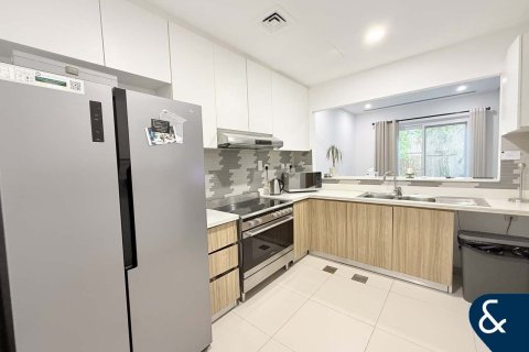 Dubai Land、Dubai、UAE にあるヴィラ販売中 2ベッドルーム、166 m2、No666591 - 写真 5