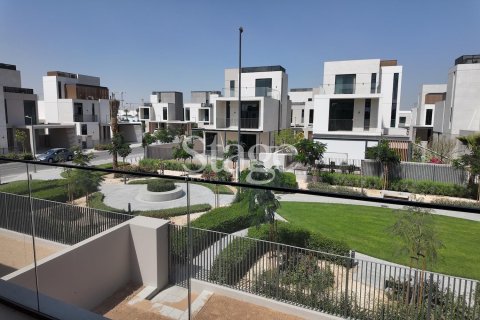 Villa itt: Arabian Ranches 3, Dubai, EAE, 4 hálószoba, 457 m², azonosító: 761461 - fénykép 16
