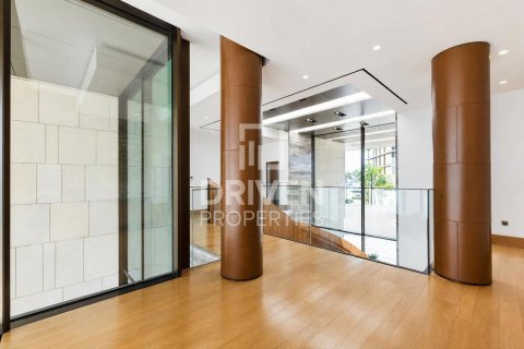 Villa til salgs i Jumeirah, Dubai, Emiratene 6 soverom, 2703.57 kvm Nr. 761465 - Foto 9