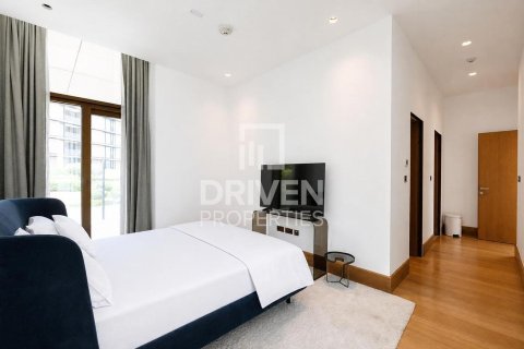 Villa til salgs i Jumeirah, Dubai, Emiratene 6 soverom, 2703.57 kvm Nr. 761465 - Foto 12