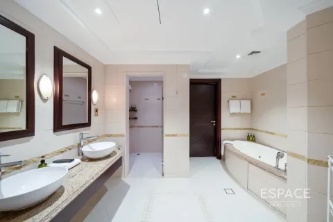 Villa Palm Jumeirah, Dubaijā, AAE 4 istabas, 623 m2 Nr. 649606 - attēls 13
