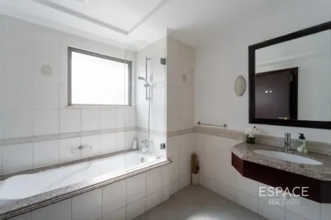 Villa Palm Jumeirah, Dubaijā, AAE 4 istabas, 623 m2 Nr. 649606 - attēls 13