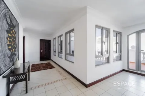 Villa Palm Jumeirah, Dubaijā, AAE 4 istabas, 623 m2 Nr. 649606 - attēls 11
