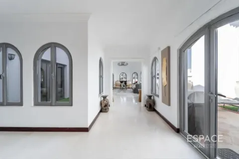 Villa Palm Jumeirah, Dubaijā, AAE 4 istabas, 623 m2 Nr. 649606 - attēls 8