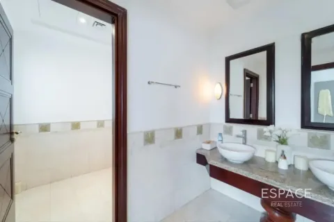 Villa Palm Jumeirah, Dubaijā, AAE 4 istabas, 623 m2 Nr. 649606 - attēls 10