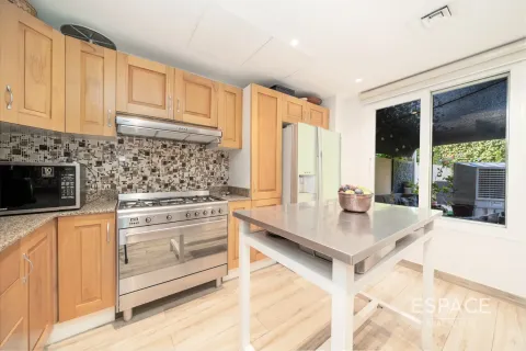 Villa zum Verkauf in The Springs, Dubai, VAE 3 Schlafzimmer, 209 m2 Nr. 649601 - Foto 4