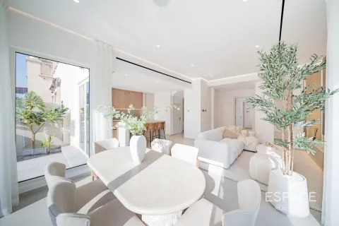 Vilë në The Springs, Dubai, Emiratet e Bashkuara Arabe 4 dhoma gjumi, 223 m2. № 649603 - Foto 4