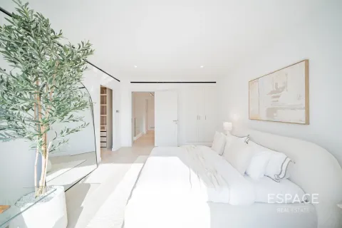 Vilë në The Springs, Dubai, Emiratet e Bashkuara Arabe 4 dhoma gjumi, 223 m2. № 649603 - Foto 9