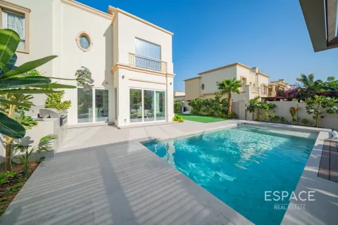 Vilë në The Springs, Dubai, Emiratet e Bashkuara Arabe 4 dhoma gjumi, 223 m2. № 649603 - Foto 2