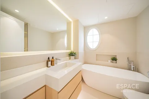 Vilë në The Springs, Dubai, Emiratet e Bashkuara Arabe 4 dhoma gjumi, 223 m2. № 649603 - Foto 11