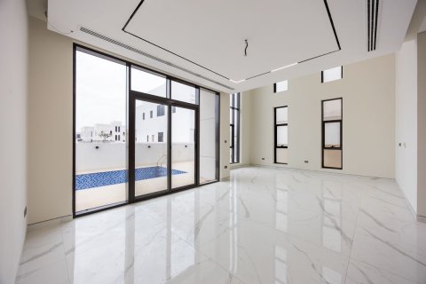 Commercial property on the Yas Island, Abu Dhabi, UAE 4 bedrooms, 351 sq.m. № 594147 - photo 5