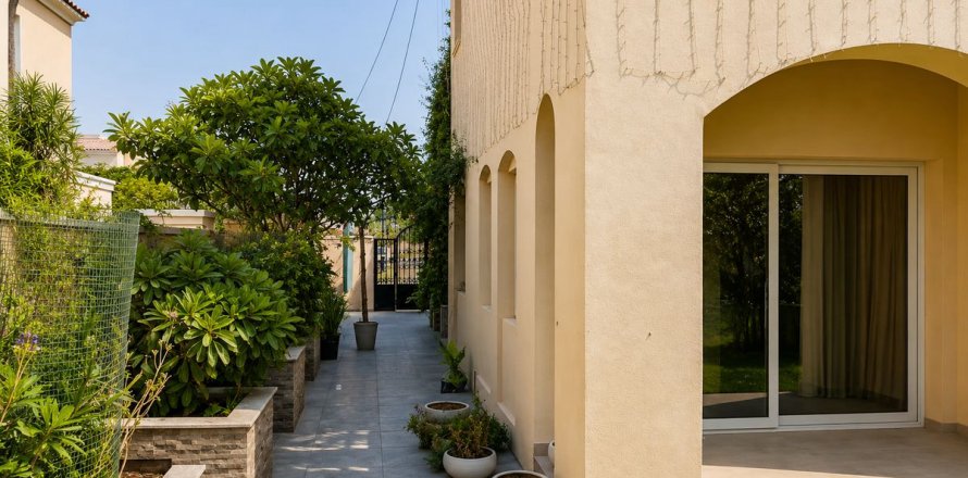 Radhus i Dubai, UAE 3 sovrum, 254.9 kvm Nr. 726245