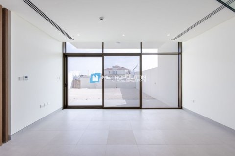 Kaupunkipientalo Abu Dhabi, Arabiemiraatit 3 makuuhuonetta, 320.5 m2 № 697133 - kuva 7