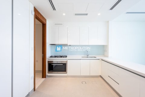 Kaupunkipientalo Abu Dhabi, Arabiemiraatit 3 makuuhuonetta, 320.5 m2 № 697133 - kuva 11