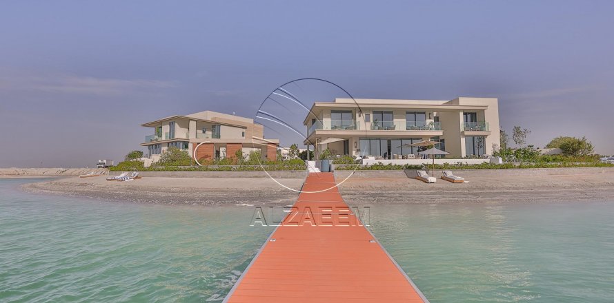 Villa in Abu Dhabi, VAE: 7 Schlafzimmer, 700 m2 Nr. 615746