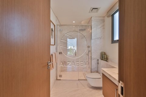 Villa zum Verkauf in Abu Dhabi, VAE 7 Schlafzimmer, 700 m2 Nr. 615746 - Foto 23