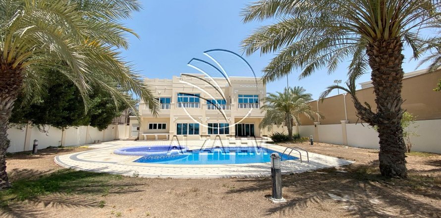 Villa in Marina Village, Abu Dhabi, UAE 4 bedrooms, 2100 sq.m. № 615745