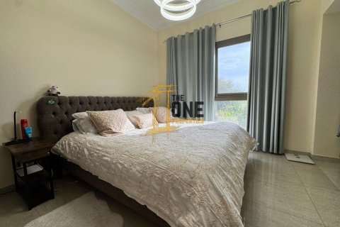 Villa in Al Hamra Village, Ras Al Khaimah, UAE 4 bedrooms, 249.9 sq.m. № 583233 - photo 10