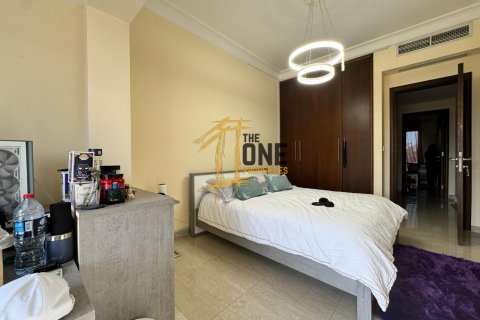 Villa in Al Hamra Village, Ras Al Khaimah, UAE 4 bedrooms, 249.9 sq.m. № 583233 - photo 9