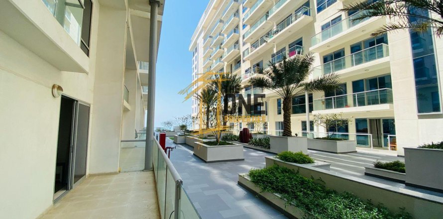 Al Marjan Island、Ras Al Khaimah、UAEにある二世帯用住宅 2ベッドルーム、132.8 m2 No583232