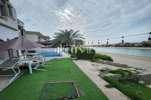 Vila v Palm Jumeirah, Dubai, SAE 4 ložnice, 655.8 m² Č.: 573720 - fotografie 14