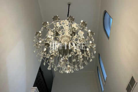 Vila v Palm Jumeirah, Dubai, SAE 4 ložnice, 655.8 m² Č.: 573720 - fotografie 8