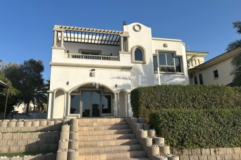 Vila v Palm Jumeirah, Dubai, SAE 4 ložnice, 655.8 m² Č.: 573720 - fotografie 1