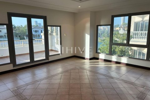 Vila v Palm Jumeirah, Dubai, SAE 4 ložnice, 655.8 m² Č.: 573720 - fotografie 17
