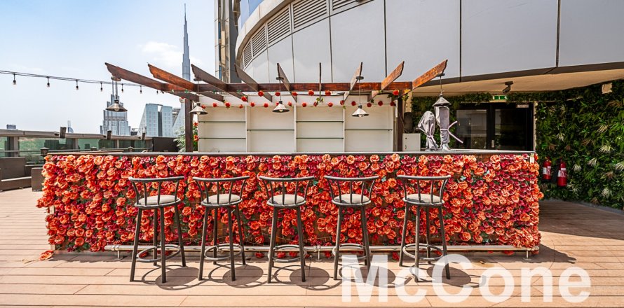Obchod v Sheikh Zayed Road, Dubai, SAE 314.94 m² Č.: 586865